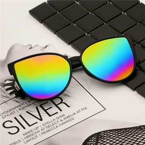 Cat Eye Framed Mirror Sunglasses