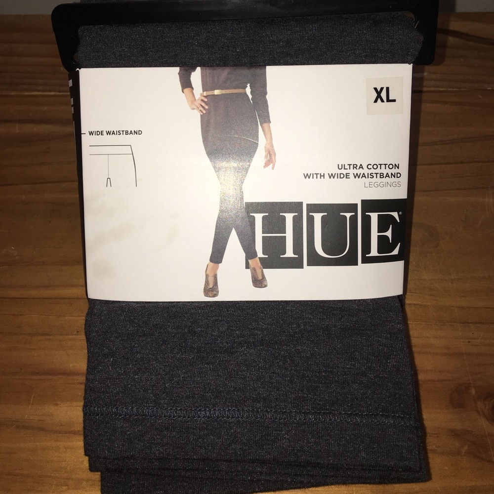 HUE Leggings