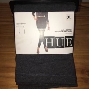 HUE Leggings