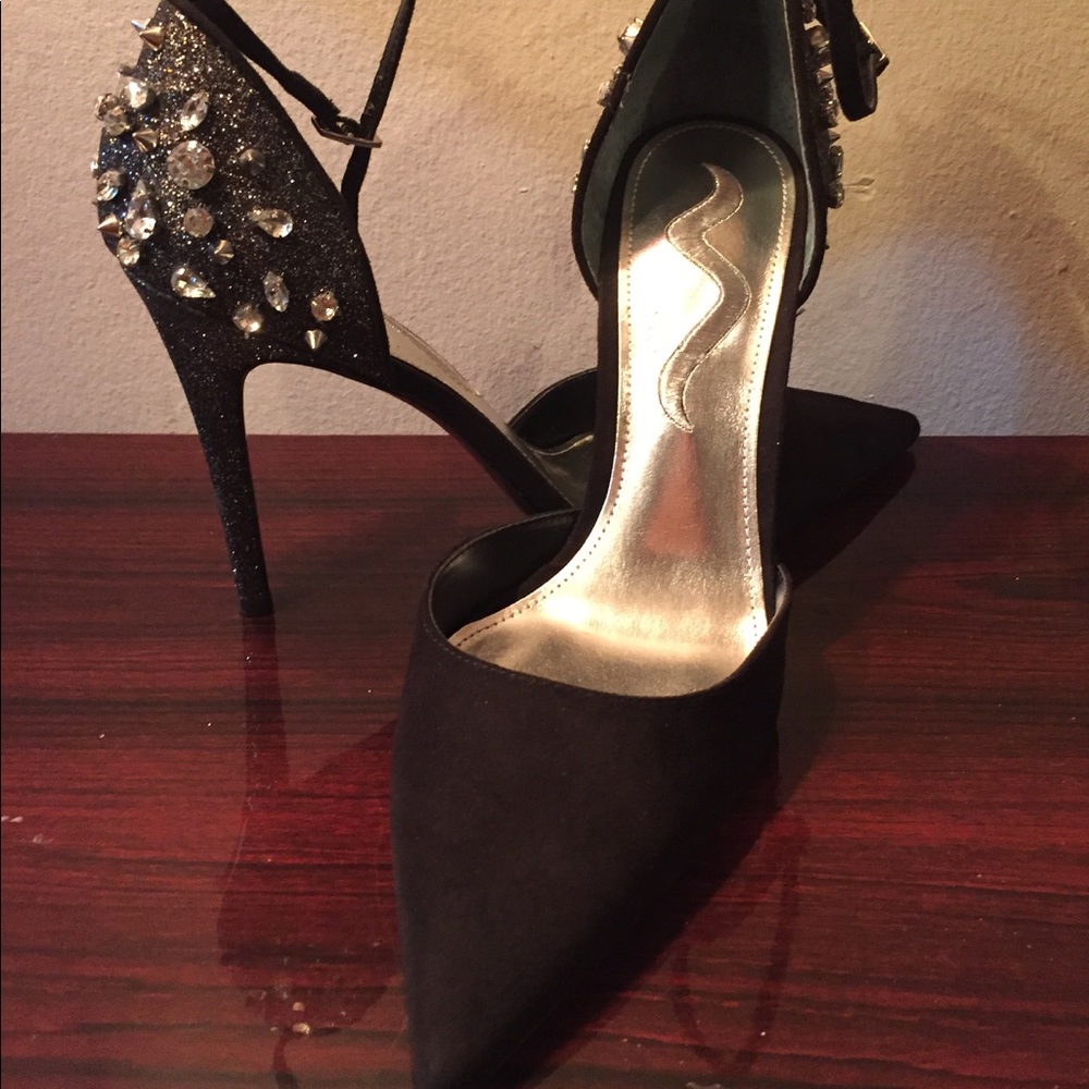 Women evening shoes