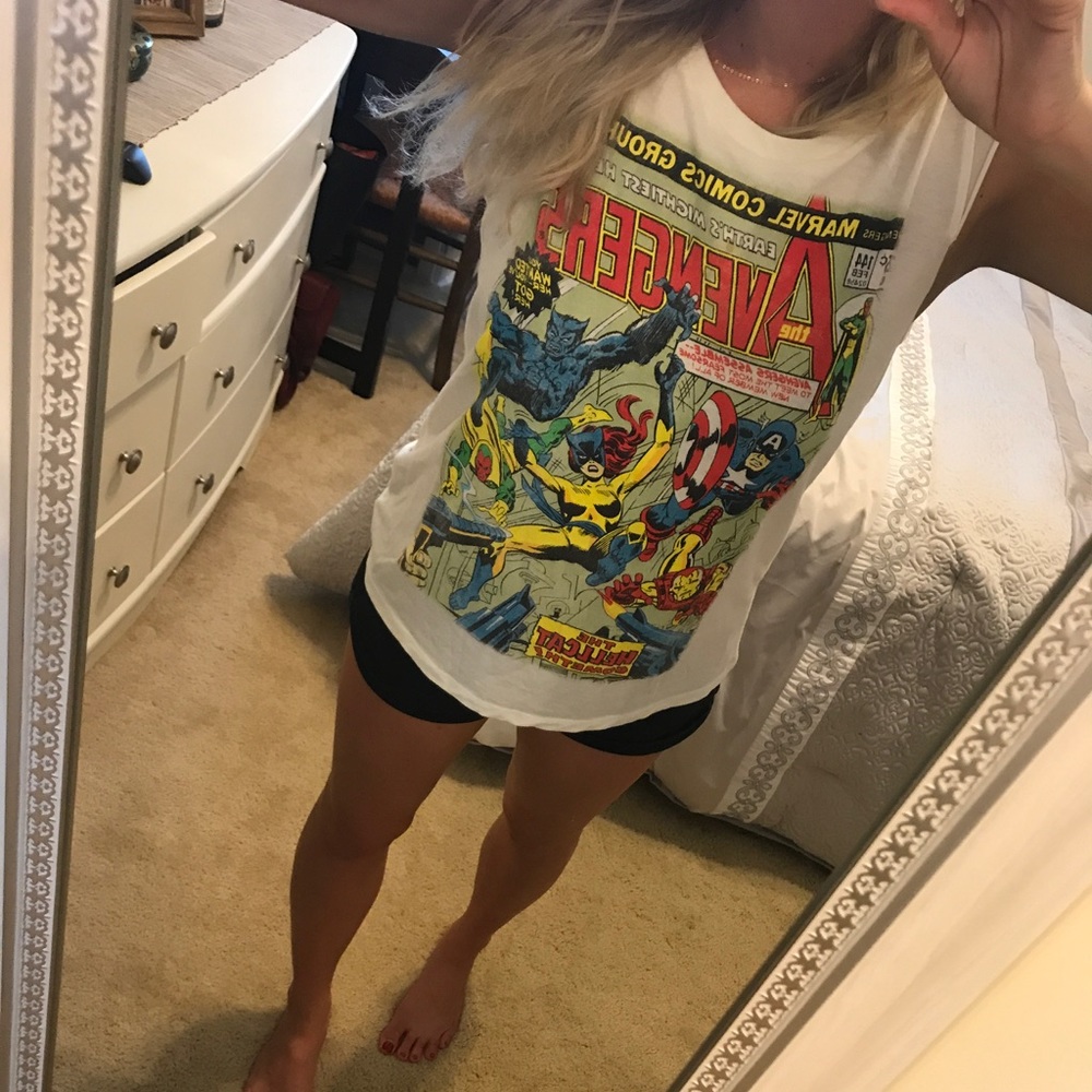 MARVEL Comics 'Avengers' Vintage Muscle Tee