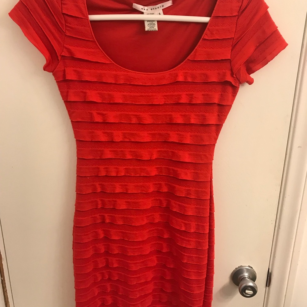 Max studio red dress