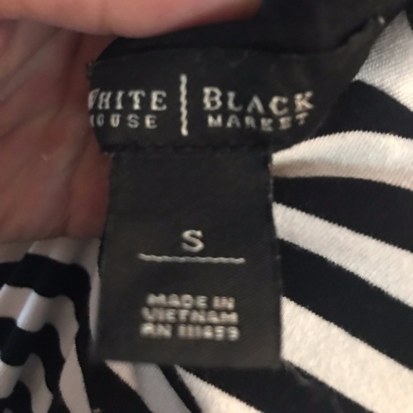 Black and white striped fitted dress - Picture 3 of 3