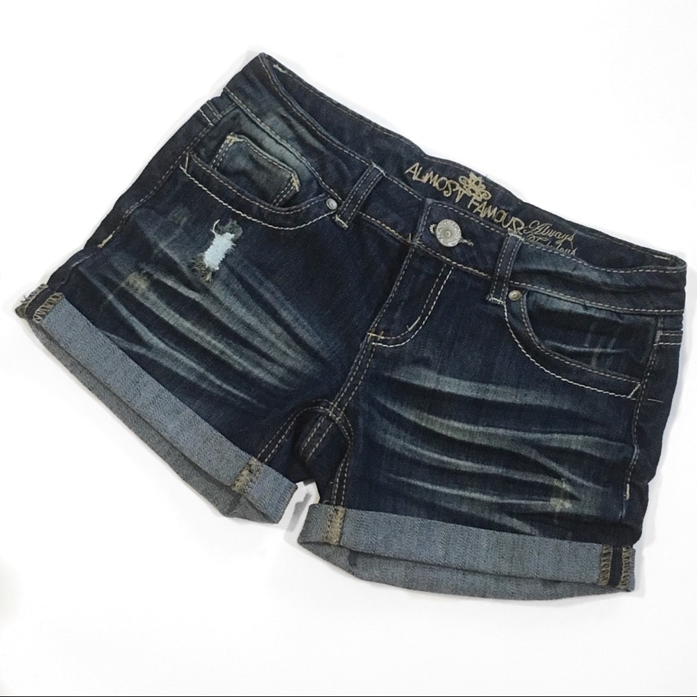Almost Famous women's cuffed shorts
