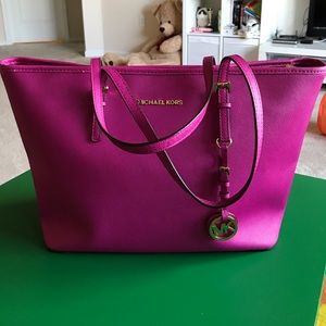 Michael Kors hot pink bag