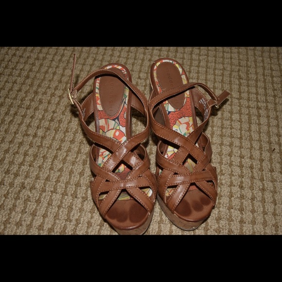 Madden girl wedges - Picture 1 of 4