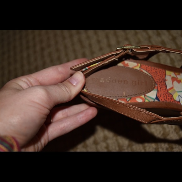 Madden girl wedges - Picture 3 of 4