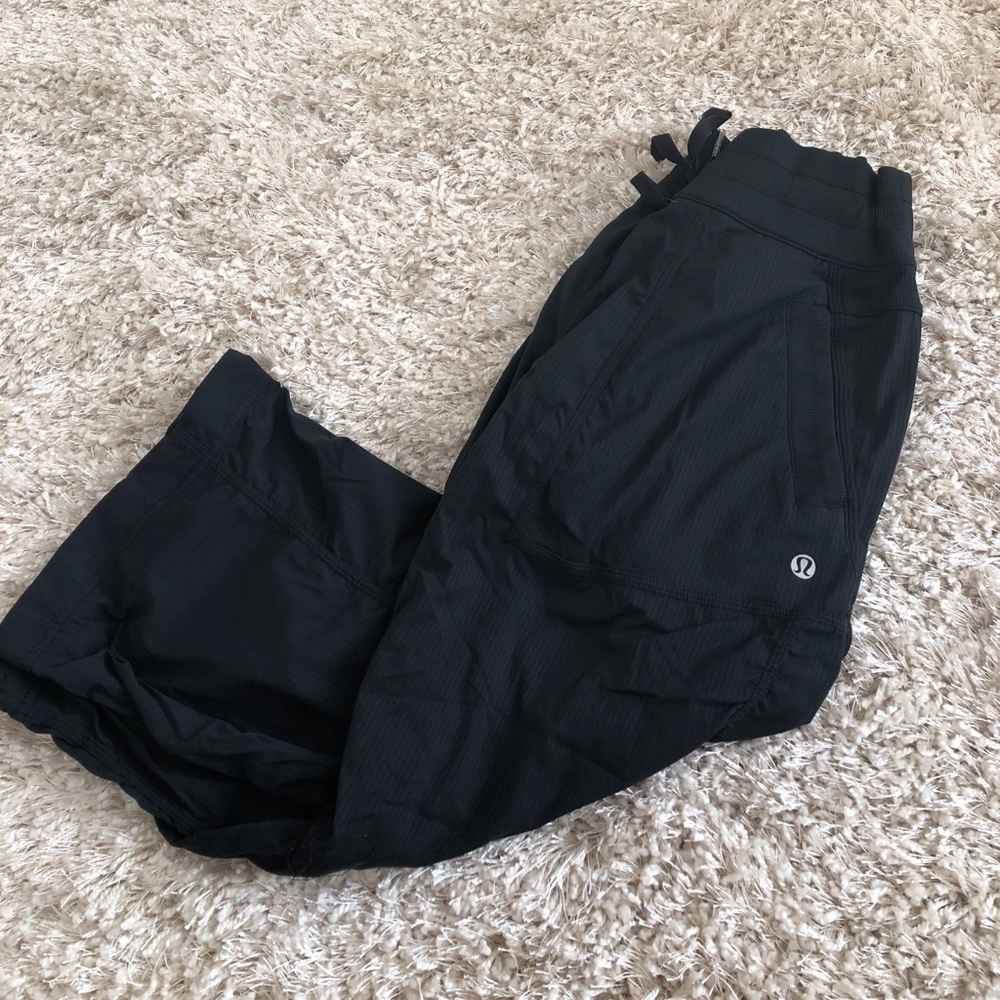 lululemon cropped pants