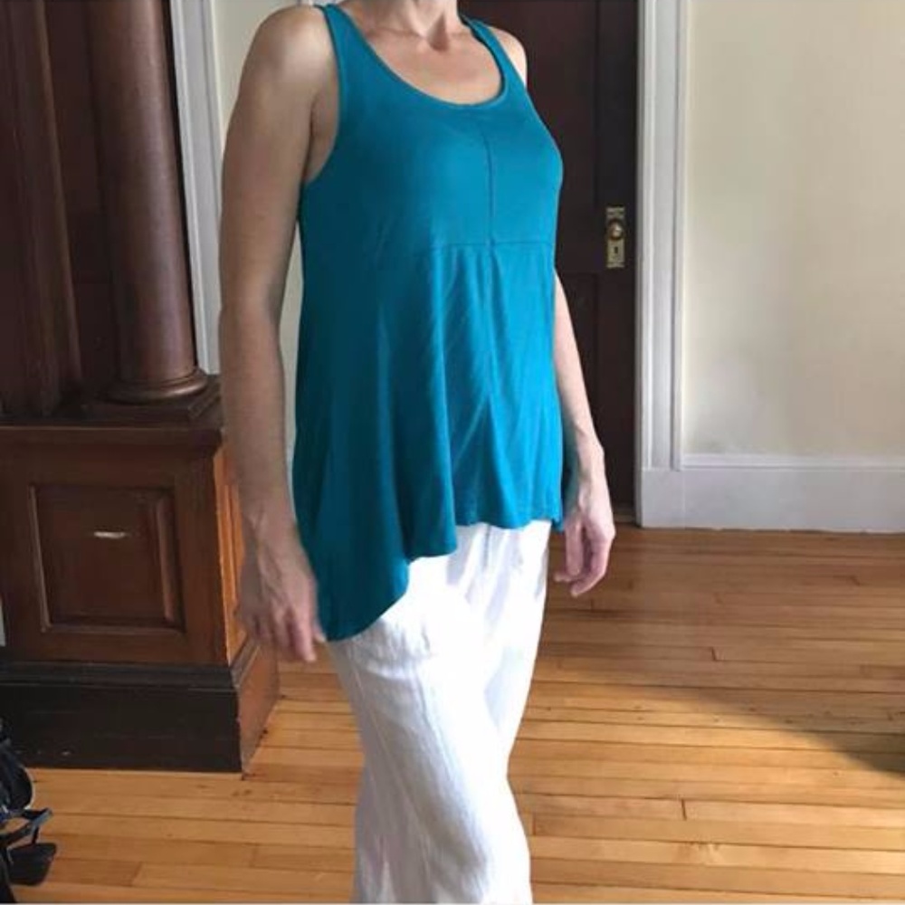 Turquoise top