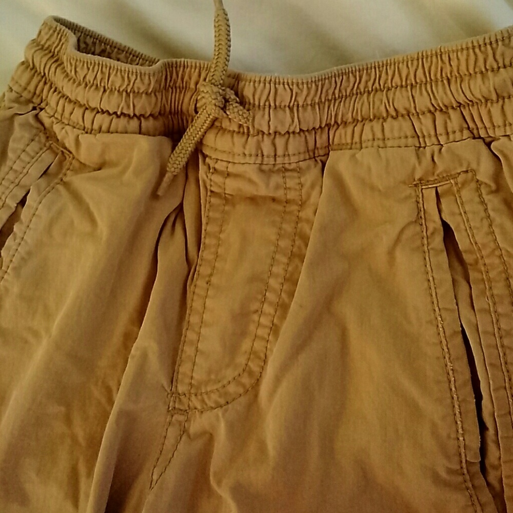 Gap lined cargos 4 xs khakis