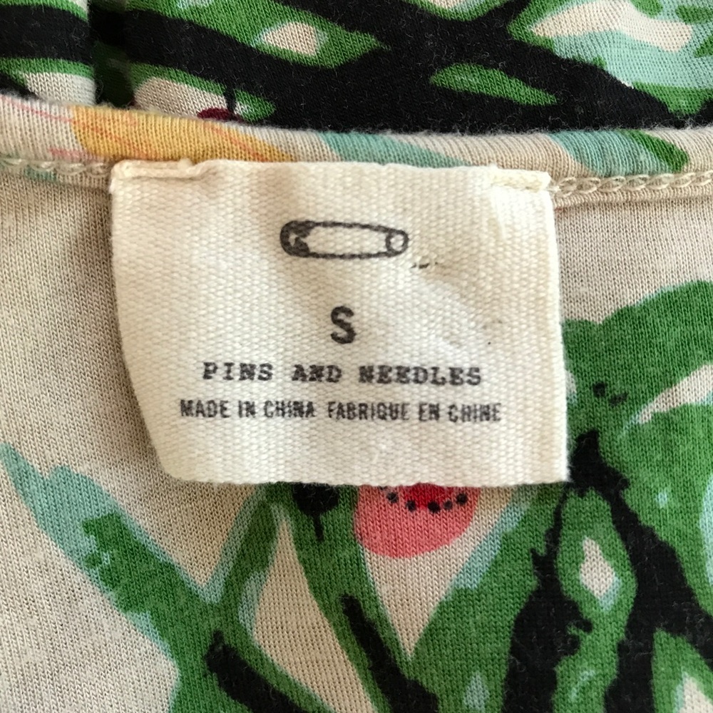 Urban Outfitters Pins and Needles Floral Tank S - Picture 6 of 7