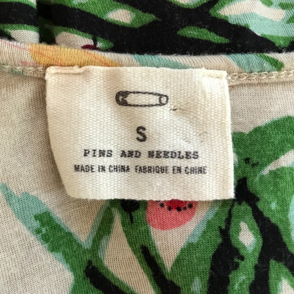 Urban Outfitters Pins and Needles Floral Tank S - Picture 6 of 7