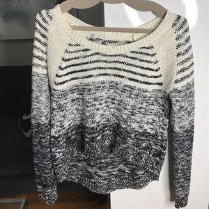 Comfy knit Michael Stars sweater