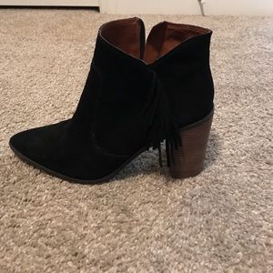 Lucky Brand Black Booties!