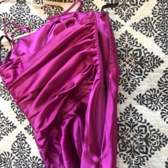 Jessica McClintock Strapless Rose Formal Dress - Picture 4 of 8