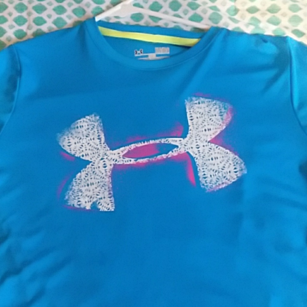 Blue under armour shirt