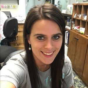 Meet your Posher, Lauren