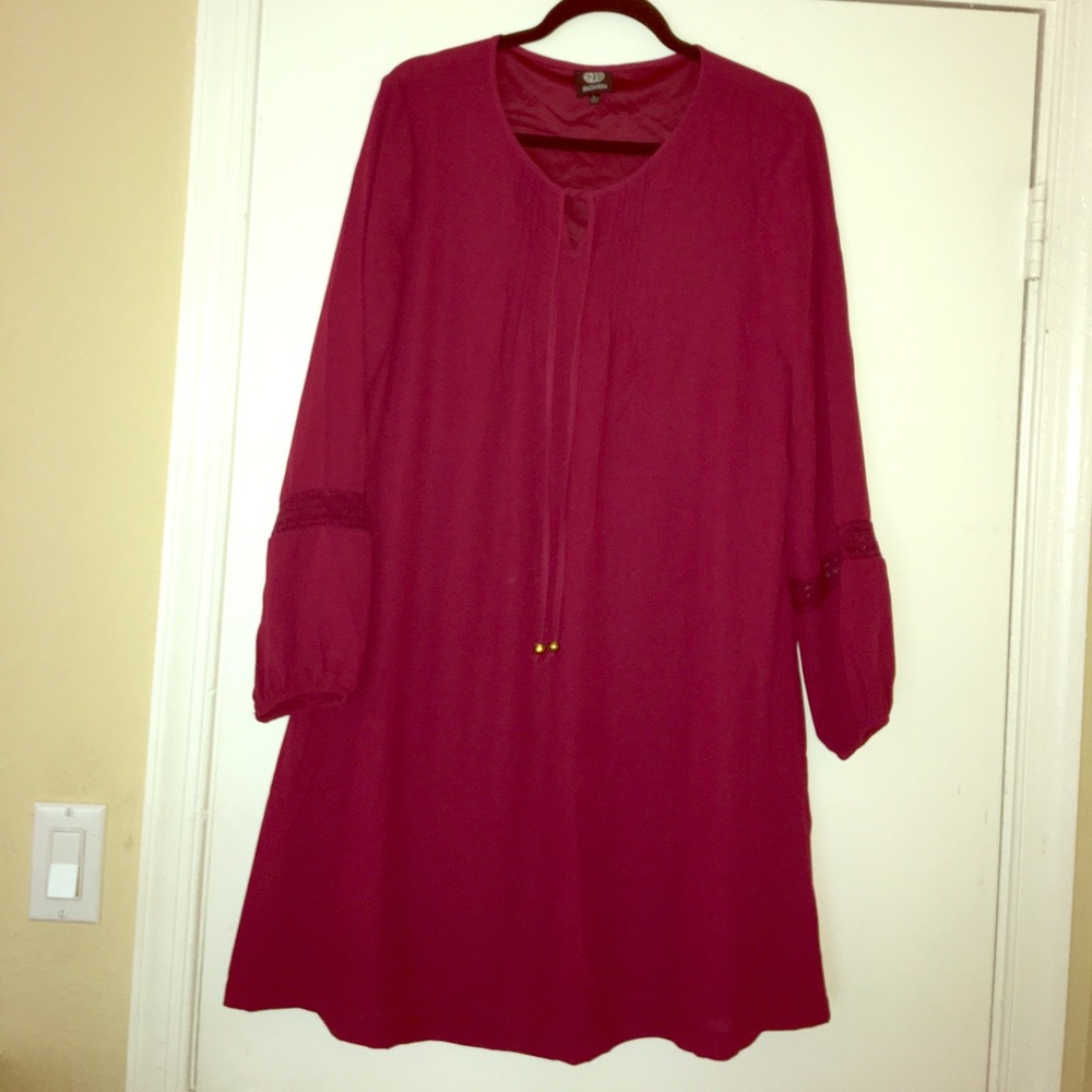Burgundy long sleeve dress