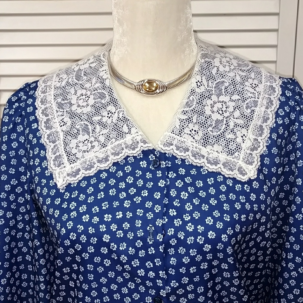 Vintage blouse made in USA