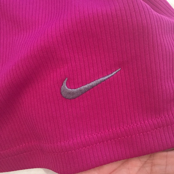 Nike Tight Fit Dri-Fit Racer Back Workout Tank Top - Picture 4 of 5