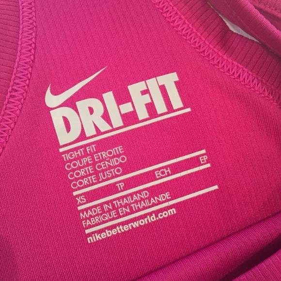 Nike Tight Fit Dri-Fit Racer Back Workout Tank Top - Picture 5 of 5