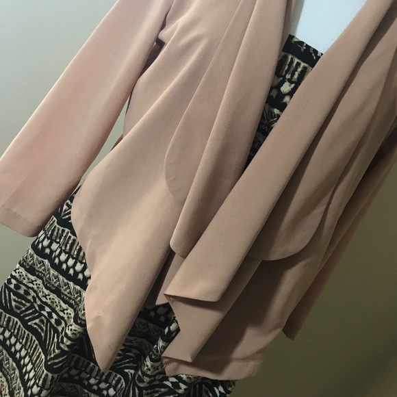 Top - Picture 2 of 3