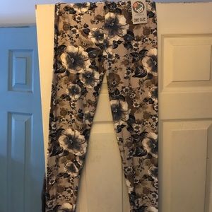 Legg A Licious OS Leggings