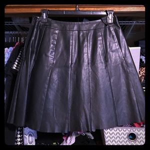 100% genuine leather pleated skirt