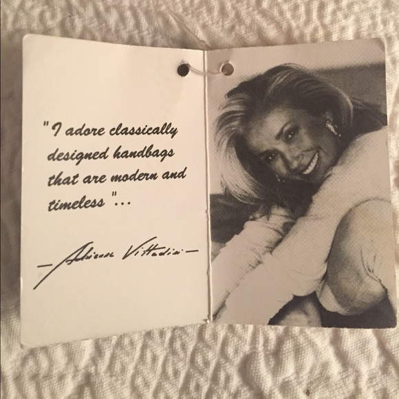 Adrienne Vittadini leather handbag NWT - Picture 7 of 9