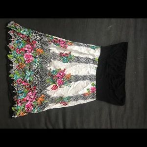 Sleeveless floral dress