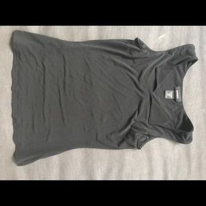 Black express tank top