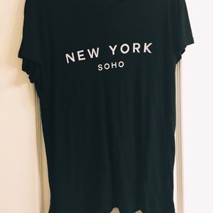 Brandy Melville "Newyork Soho" tee