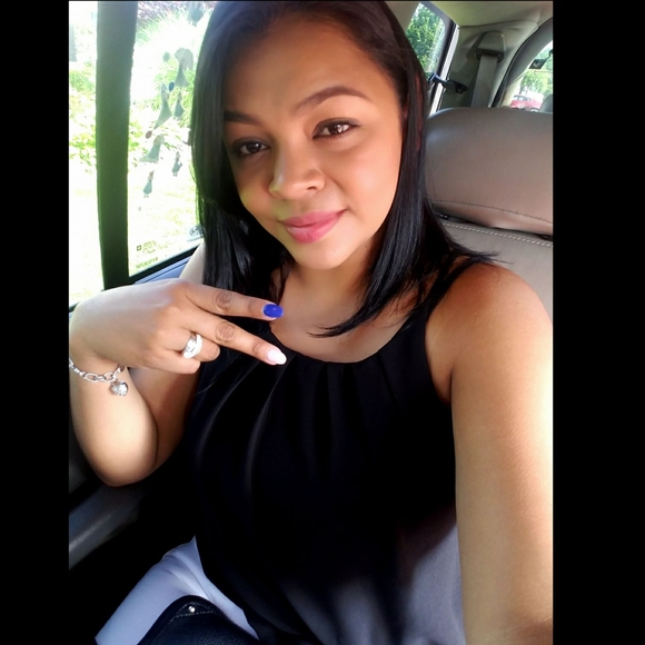 Meet your Posher, Yuriko - Picture 1 of 1