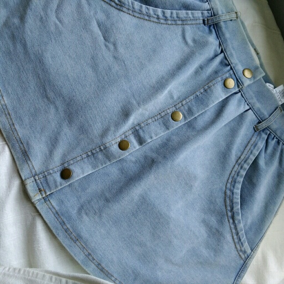 NWOT PACSUN|Bullhead Button Down Denim Mini Skirt - Picture 2 of 4