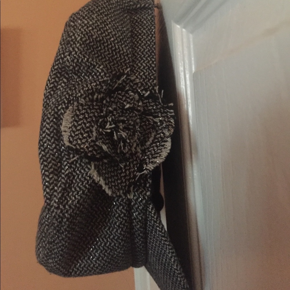 Hat - Picture 3 of 3