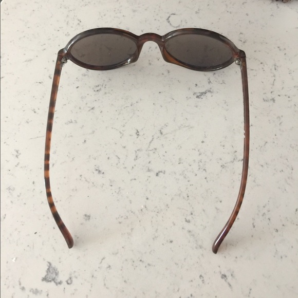 LOFT - Mirror Sunglasses - Picture 3 of 4