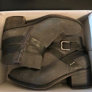 White Mountain Booties (genuine leather)