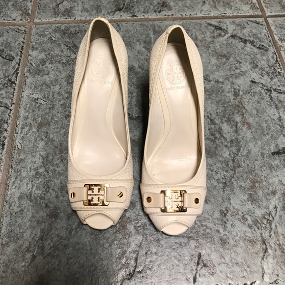 Tory Burch Shoes - Tory Burch off white wedge heel