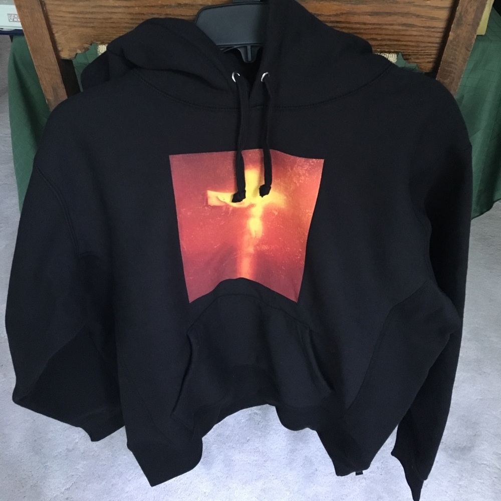 🔴🔴SOLD🔴🔴Supreme FW17 piss Christ sweatshirt - Picture 1 of 7