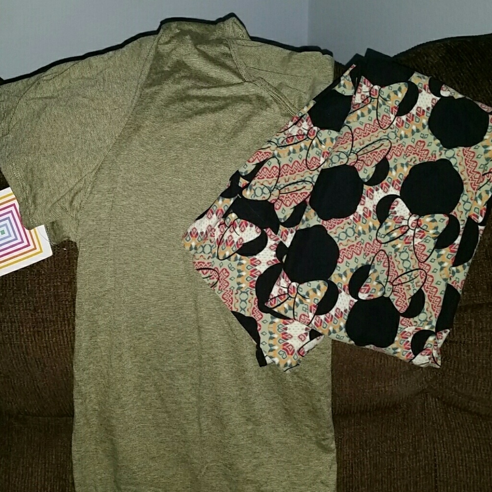 BNWT Disney TC and XL Classic T