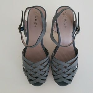 'Parker' Hinge Sandal
