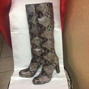 Authentic Stuart Weitzman Snakeskin Pattern Boots