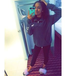 Meet your Posher, Alex