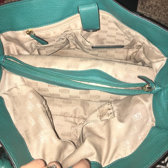 Michael Kors handbag - Picture 4 of 4