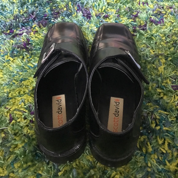 NWOT boy black leather shoes. main image 4