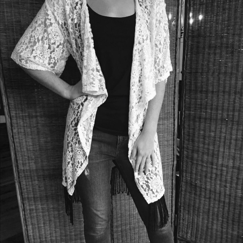 LuLaRoe Monroe Kimono