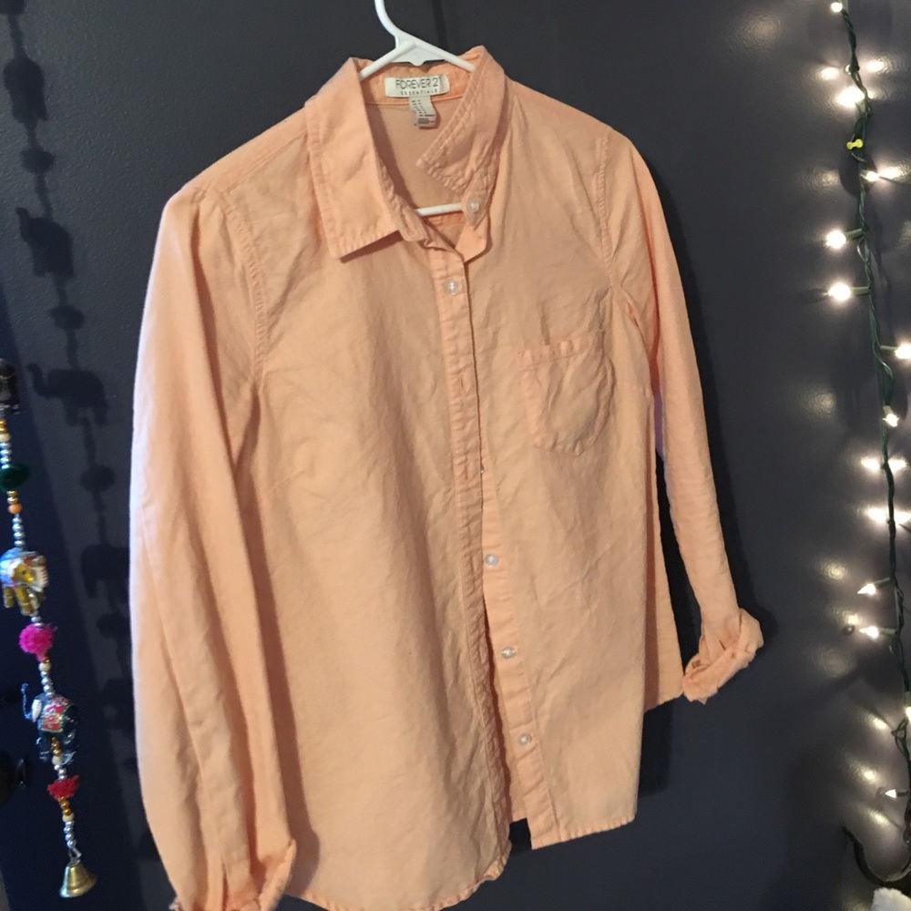 Super cute peach button down!!