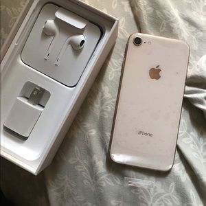 iPhone 8 brand new charger +earbuds still in box