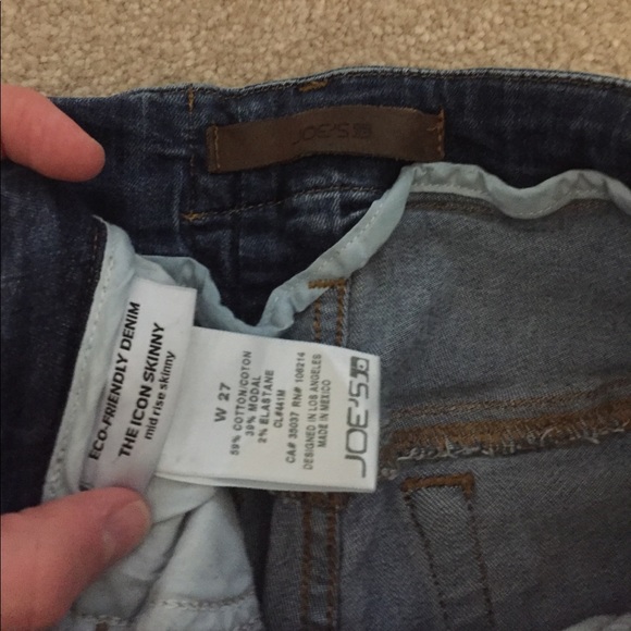 Joe's jeans. Like new quality - Picture 3 of 6
