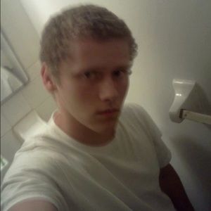 Meet your Posher, Damion